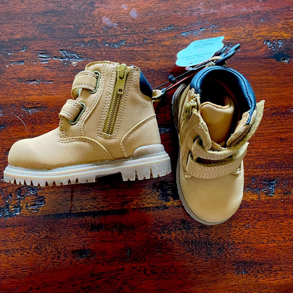Boys Tucker boots